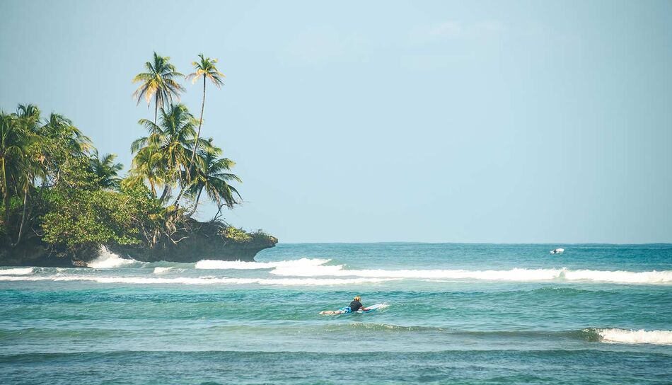 Surfer bei Bocas del Toro