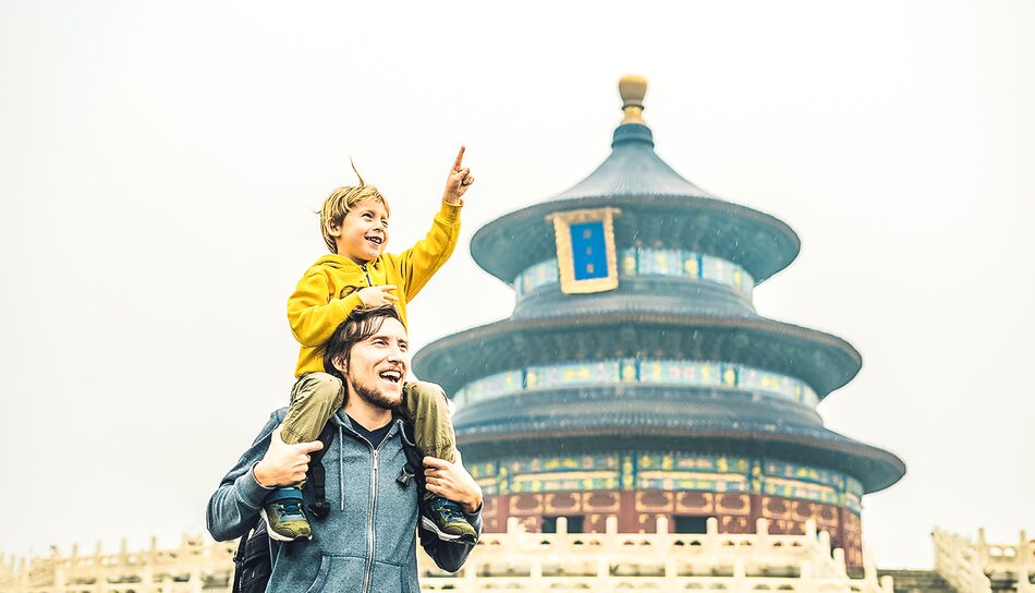 Vater mit Sohn in Peking, China
