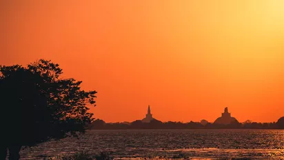 Sonnenuntergang in Anuradhapura 