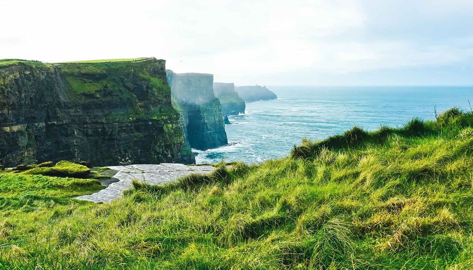 Ausblick auf Irlands Steilküsten