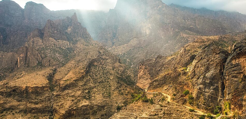 Landschaft der Wadi Sahtan, Oman