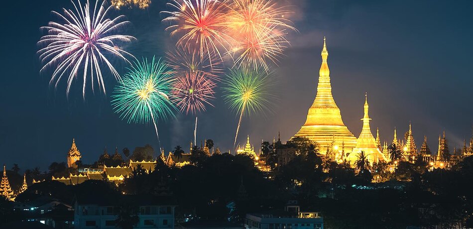 Feuerwerk über Yangon, Myanmar