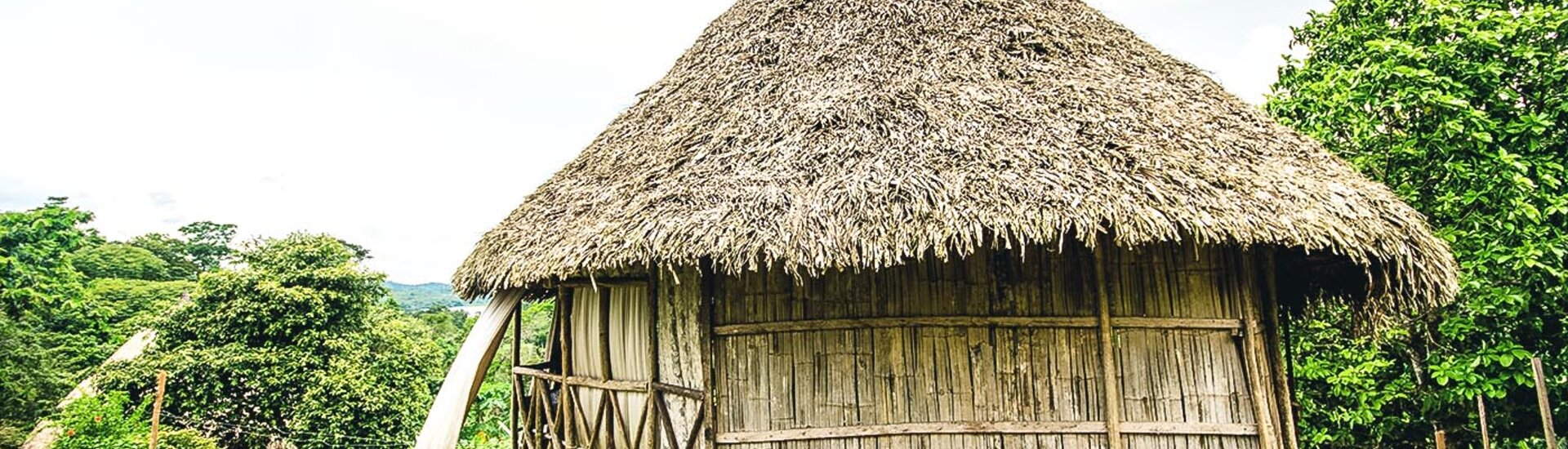 Hütten im Embera Village, Panama