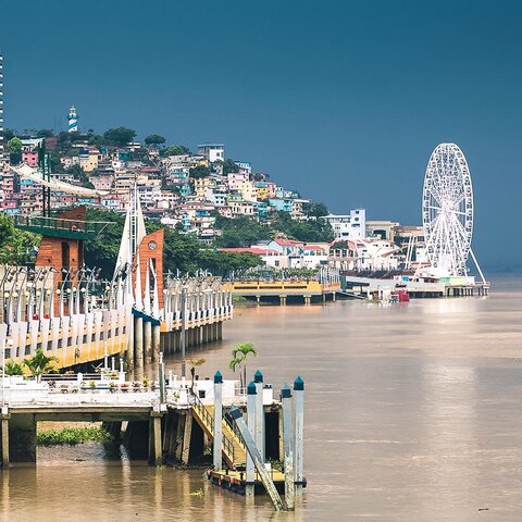 Promenade am Flussufer in Guayaquil, Ecuador
