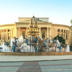 Hauptplatz von Kutaissi in Georgien