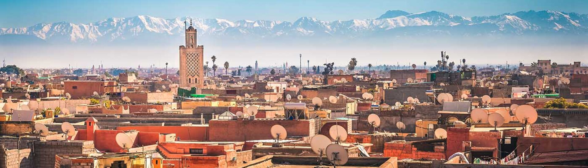 Marrakesch mit Berge im Hintergrund, Marokko