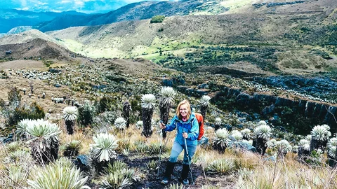 Wanderin in Paramo de Oceta nahe Mongui in Kolumbien