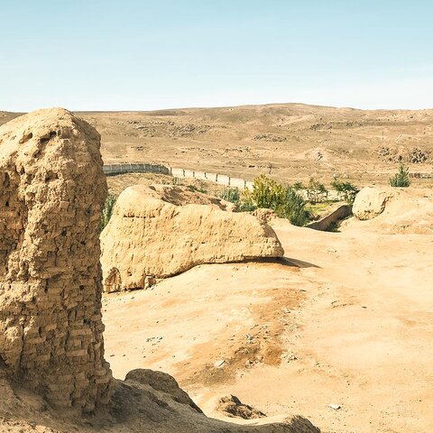 Die Nurata Berge in Usbekistan