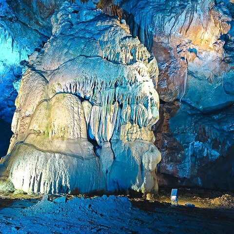 Die Prometheus Höhle in Georgien