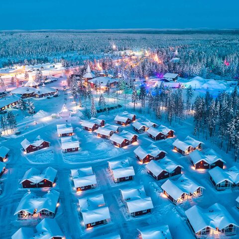 Das Santa Claus Village in Rovaniemi, Finnland