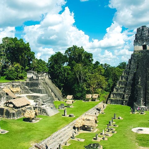 Maya Ruinen von Tikal