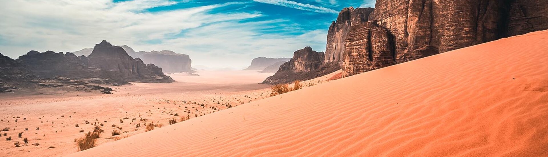 Sanddünen in der Wüste Wadi Rum