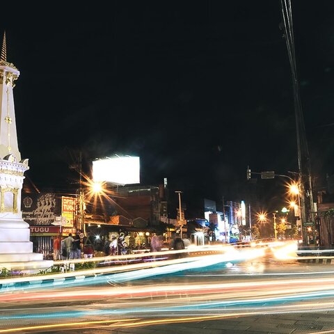 Yogyakarta in Indonesien bei Nacht