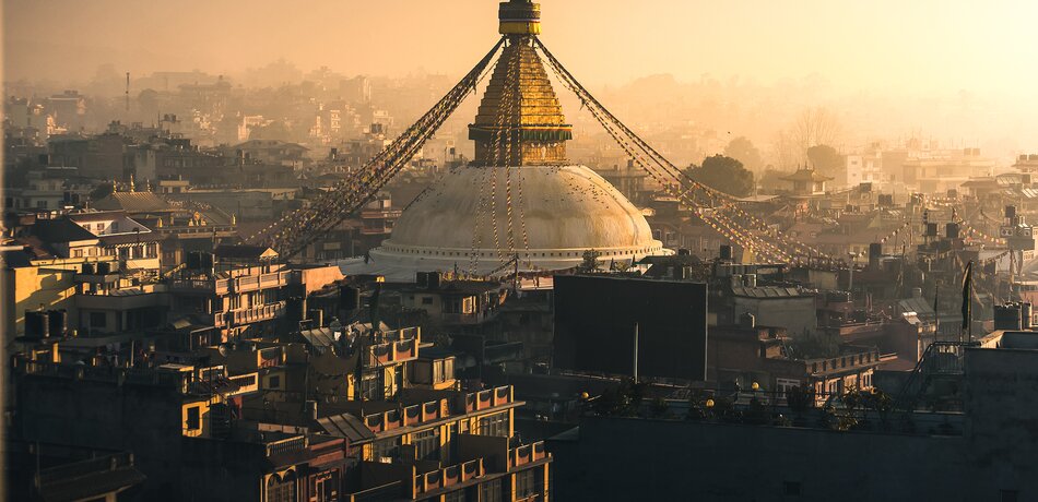 Tempel in Kathmandu bei Sonnenaufgang 