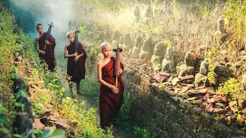 Mönche auf Zermonie Myanmar